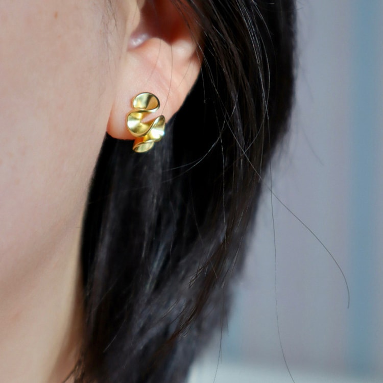 Geometric Flower Silver Needle Stud Earrings for Women Fashion Jewelry