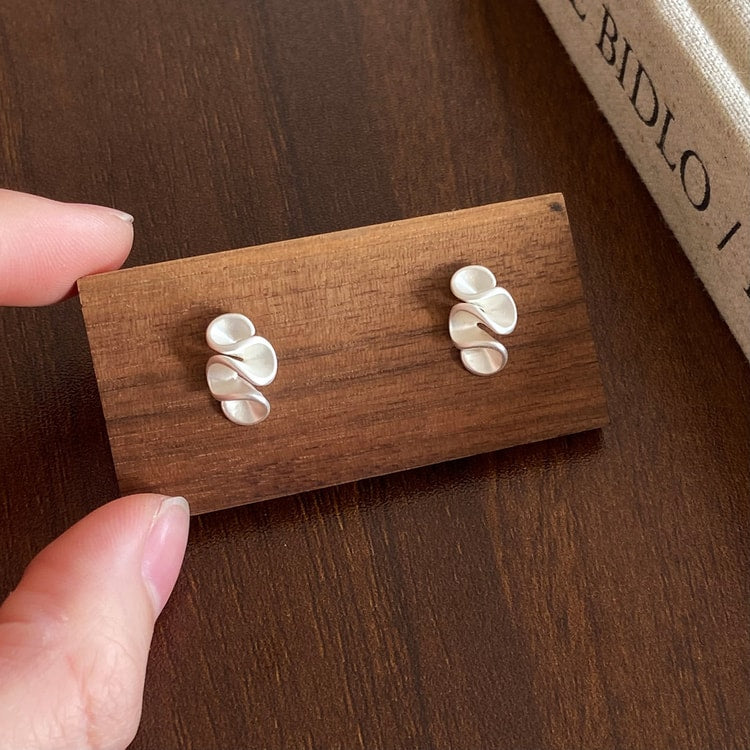 Geometric Flower Silver Needle Stud Earrings for Women Fashion Jewelry